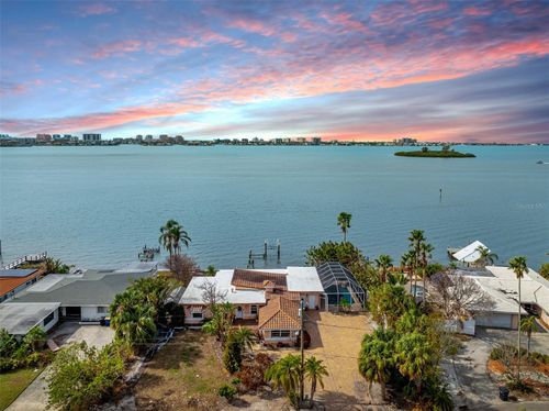 1840 Venetian Point Drive, Clearwater, FL, 33755 | Card Image