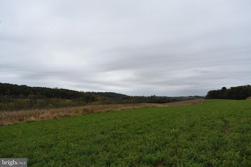 6168 Greenawalt Road, LENHARTSVILLE, PA, 19534 | Card Image