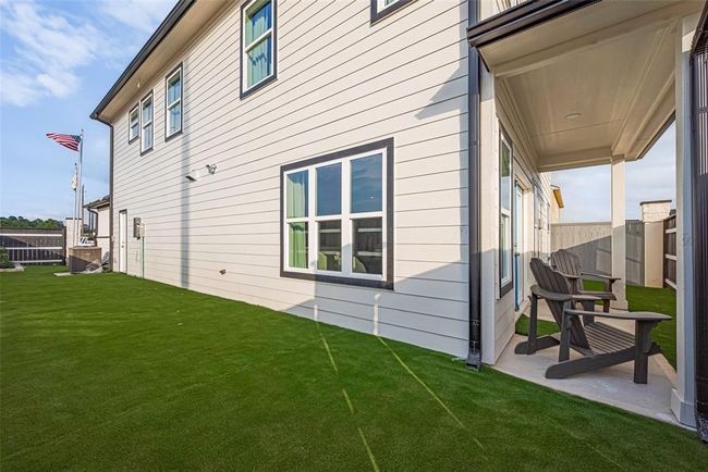 Photos shown are of a staged model home and are for illustrative purposes only. Actual features, finishes, and layout may vary depending on the selected upgrade packages. The builder reserves the right to make changes, substitutions, or modifications without prior notice. | Image 34