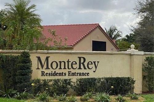 18625 Nw 53rd Ave, Miami Gardens, FL, 33055-5308 | Card Image