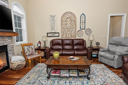 735 Bills Mountain Trl, Lake Lure, NC, 28746-1400 | Card Image