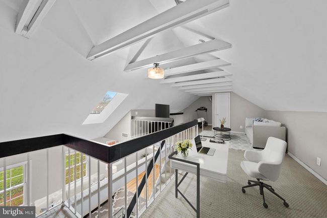 APT-204 - 2214 Washington Ave, Condo with 2 bedrooms, 1 bathrooms and null parking in SILVER SPRING MD | Image 15