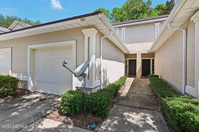 7831 Melvin Road, Townhouse with 2 bedrooms, 2 bathrooms and null parking in Jacksonville FL | Image 3