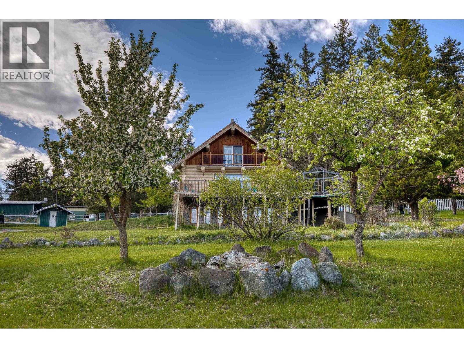 Residential in 100 Mile House 5