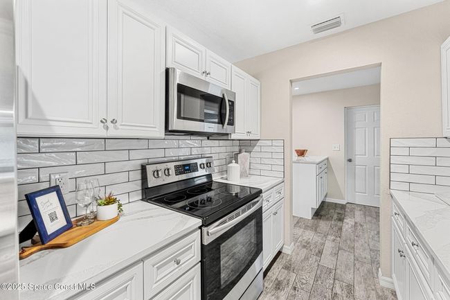 130 Harris Blvd, House other with 3 bedrooms, 2 bathrooms and null parking in Indialantic FL | Image 9