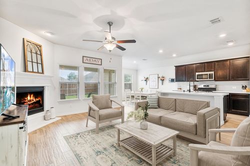 813 Evergreen St, Princeton, TX, 75407-2885 | Card Image