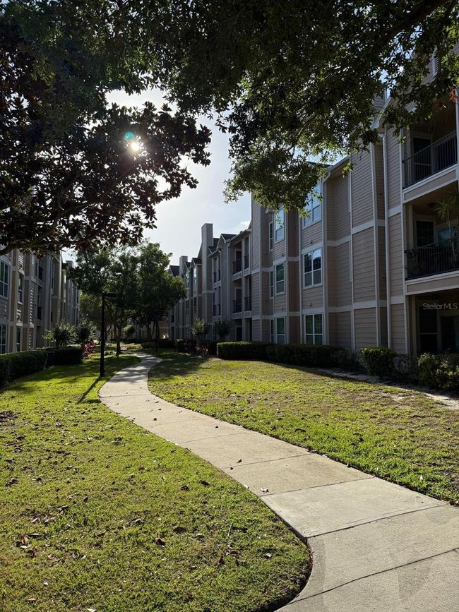 APT-307 - 2015 Erving Cir, Condo with 2 bedrooms, 2 bathrooms and null parking in OCOEE FL | Image 30