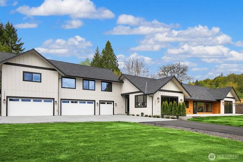 17829 Tester Rd, Snohomish, WA, 98290-6647 | Card Image