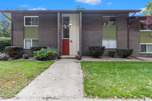 2500 Topsfield #922 Road, South Bend, IN, 46614-2438 | Card Image