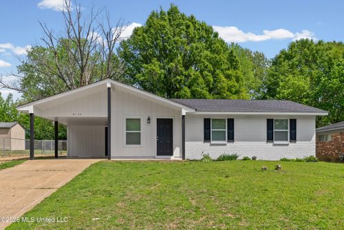 5722 Chickasaw Dr, Horn Lake, MS, 38637-9026 | Card Image