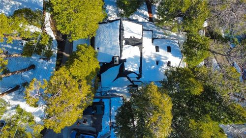 233 Corona Cir, Lake Arrowhead, CA, 92352 | Card Image