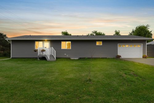 4406 409th Ave Nw, Braham, MN, 55006-3519 | Card Image