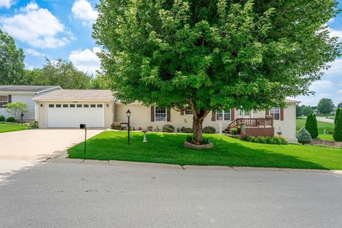 5737 Butternut Dr, Machesney Park, IL, 61115-8354 | Card Image