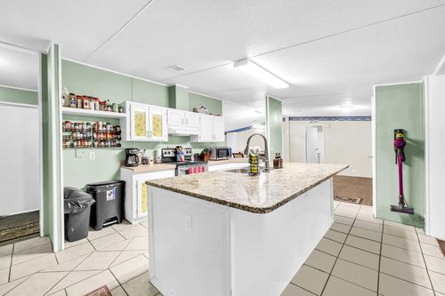 2236 Old Jolly Bay Rd, Freeport, FL, 32439-4167 | Card Image