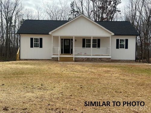 1560 Buck Creek Road, Appomattox, VA, 24522 | Card Image