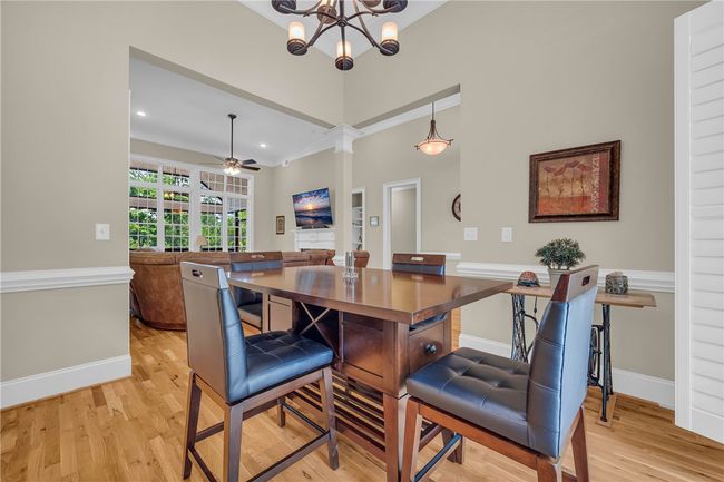 Formal Dining | Image 10