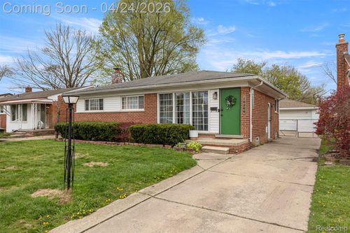 18266 Macarthur, Redford, MI, 48240-1945 | Card Image