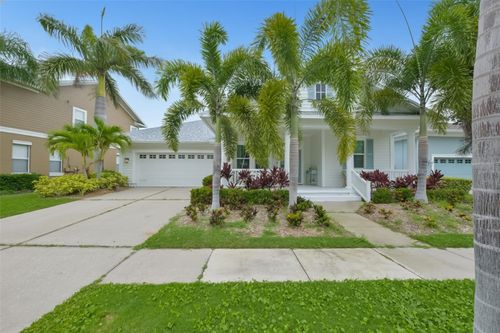 404 Islebay Dr, Apollo Beach, FL, 33572-3331 | Card Image