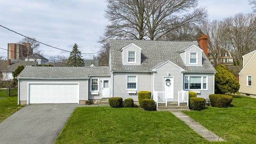 964 Pearce St, Fall River, MA, 02720-5925 | Card Image