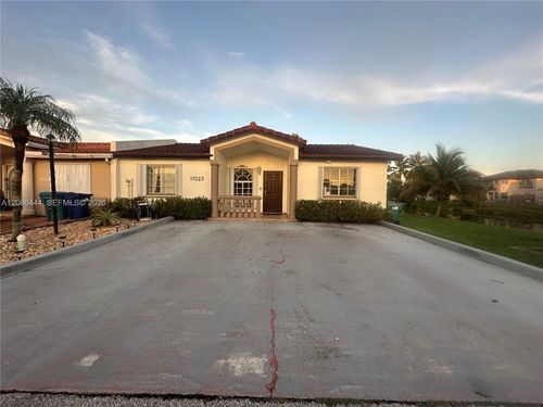17223 Nw 74th Ct, Hialeah, FL, 33015 | Card Image