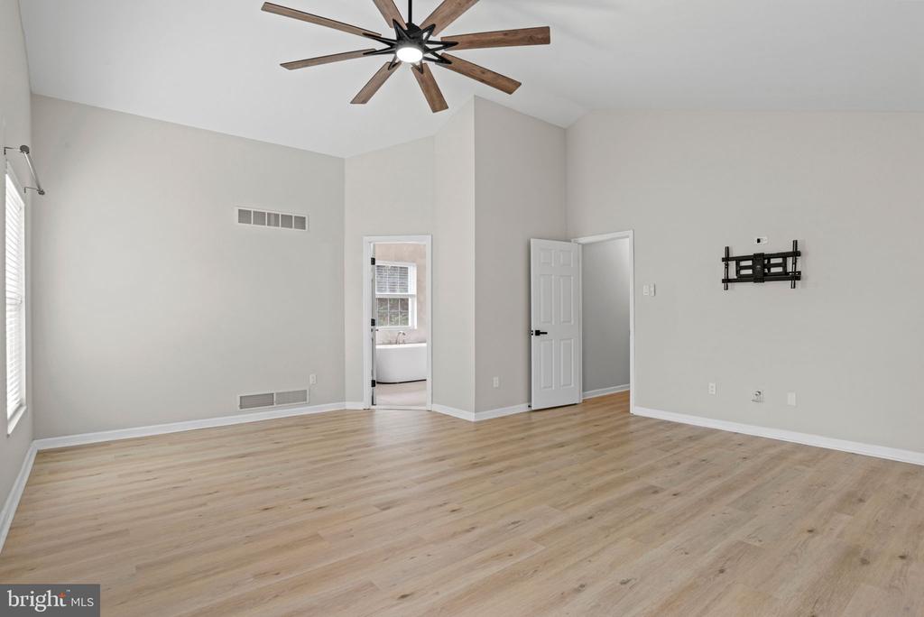 Residential in HARRISBURG 4