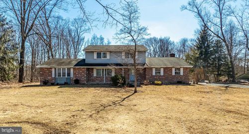 9644 Oakview Rd, KEMPTON, PA, 19529-9156 | Card Image