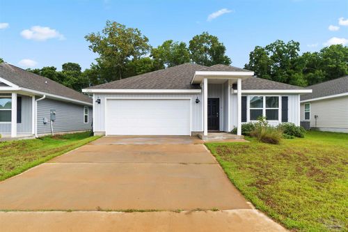 5233 Peach Dr, Milton, FL, 32571-2787 | Card Image