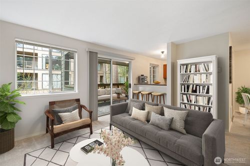 unit-e202-15433 Country Club Dr, Mill Creek, WA, 98012-1749 | Card Image