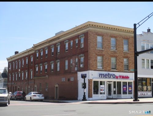 c7-666 Main St, Middletown, CT, 06457-2731 | Card Image
