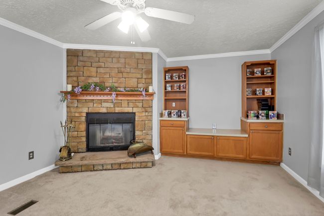 320 E Poplar | Image 21