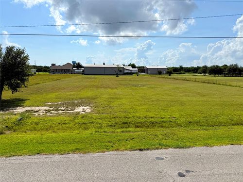 707 26th St, San Leon, TX, 77539-7222 | Card Image