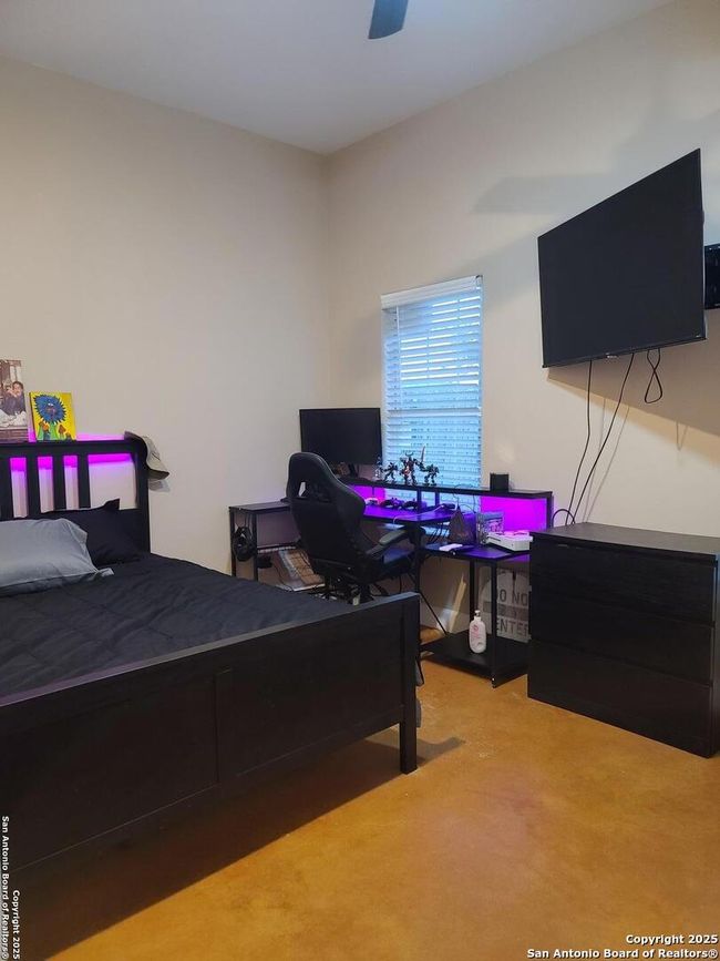 301 Pickford St, House other with 2 bedrooms, 1 bathrooms and null parking in Sabinal TX | Image 22
