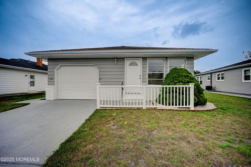 343 Barbados Dr N, Toms River, NJ, 08757-3806 | Card Image