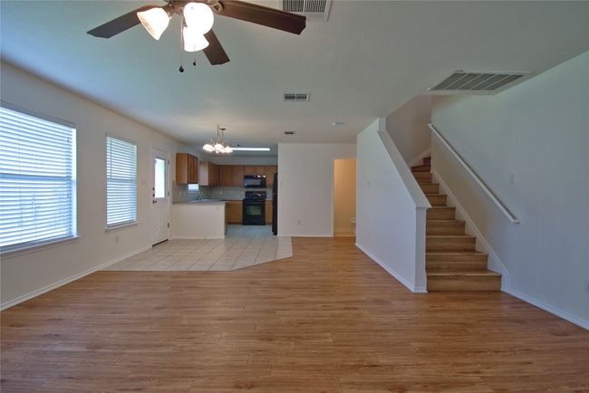 115 Remington Dr, House other with 4 bedrooms, 3 bathrooms and 4 parking in Kyle TX | Image 9
