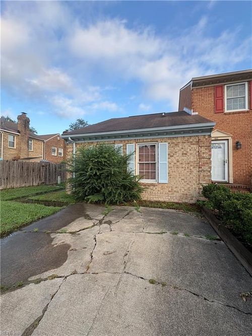 4814 Deming Ct, Virginia Beach, VA, 23462-7207 | Card Image