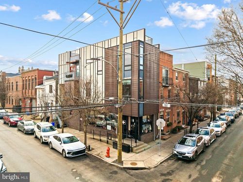 a-636 Belgrade St, PHILADELPHIA, PA, 19125-2729 | Card Image