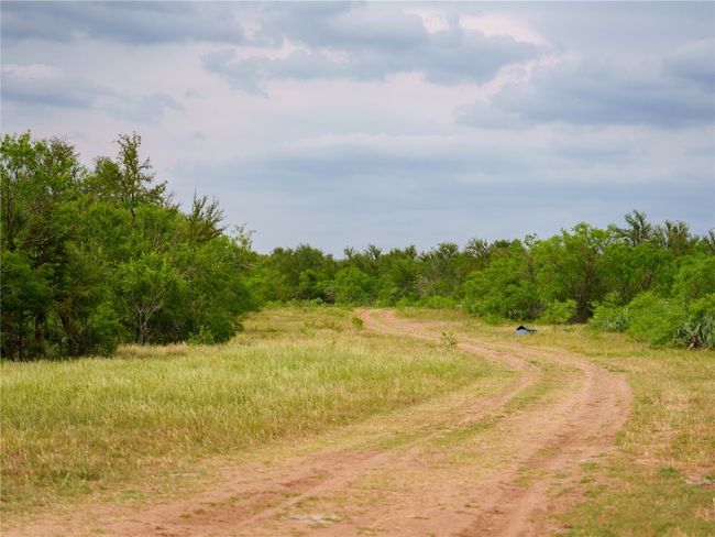 2 Walter Hoffman Rd, Home with 0 bedrooms, 0 bathrooms and null parking in Cedar Creek TX | Image 19