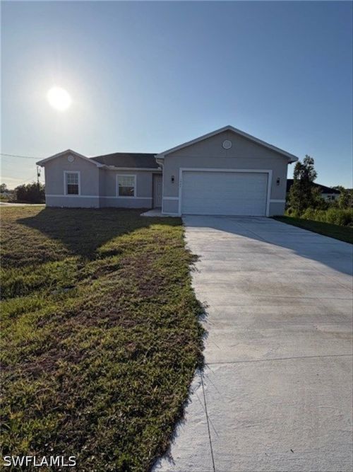 1927 Tryon Ct, LEHIGH ACRES, FL, 33972-1094 | Card Image