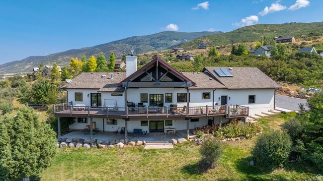 1661 Splendor Rd, House other with 4 bedrooms, 3 bathrooms and 8 parking in Kamas UT | Image 4