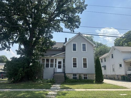 124 E Merrill Avenue, Fond Du Lac, WI, 54935 | Card Image