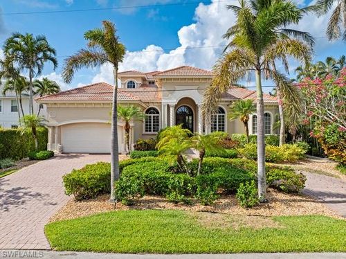 1400 Jewel Box Ave, NAPLES, FL, 34102-0526 | Card Image