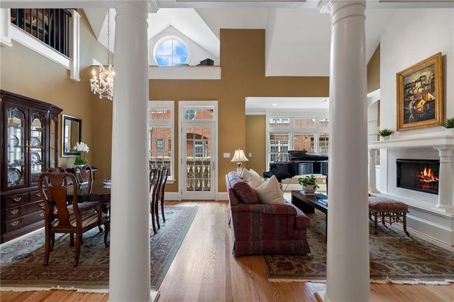 UNIT-608 - 77 Peachtree Pl Ne, Condo with 3 bedrooms, 3 bathrooms and 2 parking in Atlanta GA | Image 4