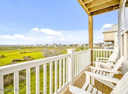 100 Salt Marsh Way, Atlantic Beach, NC, 28512-5607 | Card Image