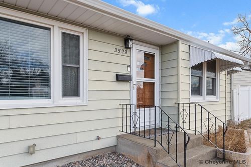 3529 Amherst Rd, Cheyenne, WY, 82001-1516 | Card Image