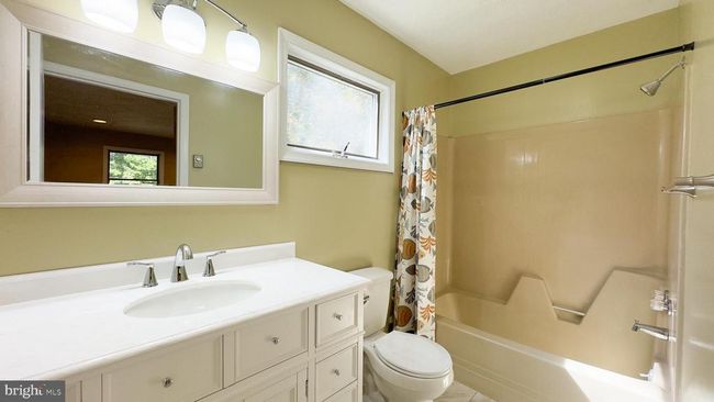 26 Grandview St, House other with 3 bedrooms, 2 bathrooms and null parking in Spring Brook Township PA | Image 13