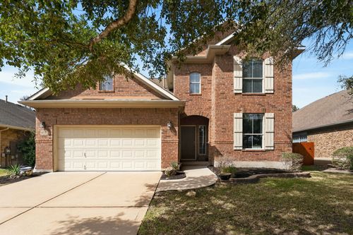 7504 Moon Rock Rd, Austin, TX, 78739-2235 | Card Image