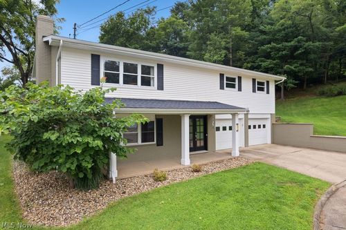 4611 Carol Dr, Vienna, WV, 26105-9304 | Card Image