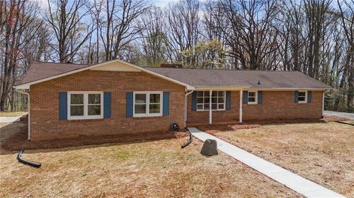 1562 Clark Rd, Lawsonville, NC, 27022-7740 | Card Image