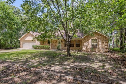 9400 Timbercreek Dr, Bonham, TX, 75418-5138 | Card Image