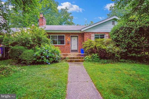 142 Fleetwood Ter, SILVER SPRING, MD, 20910-5511 | Card Image